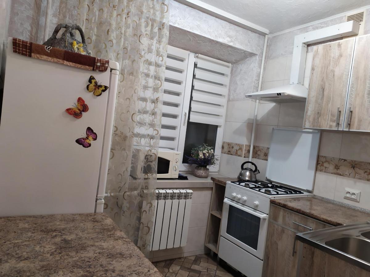 Apartment On Sobornaya 58 Khmel'nyts'kyy Ngoại thất bức ảnh